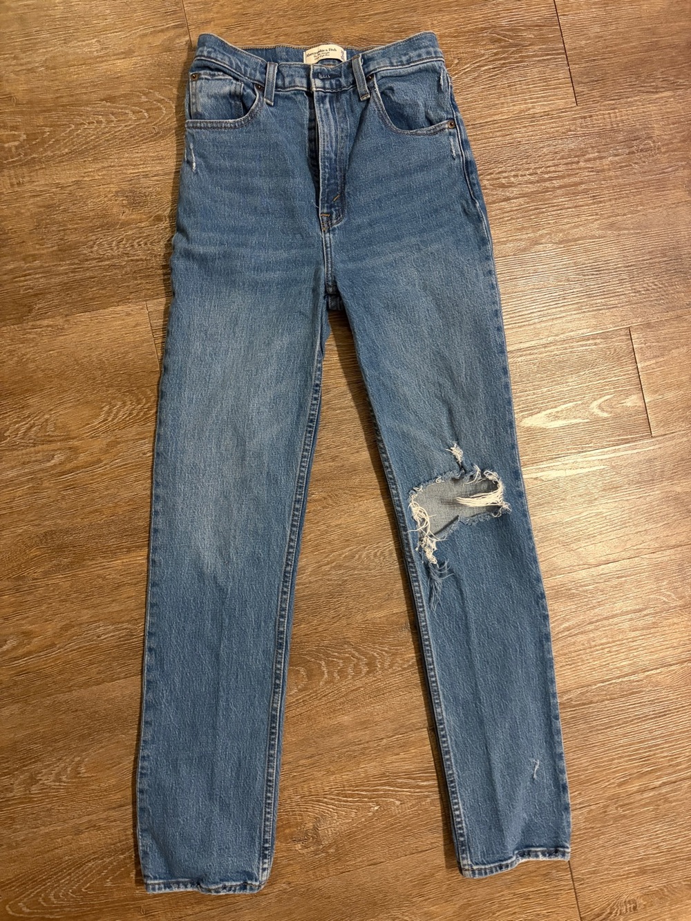 Abercrombie & Fitch 90s straight ultra high-rise